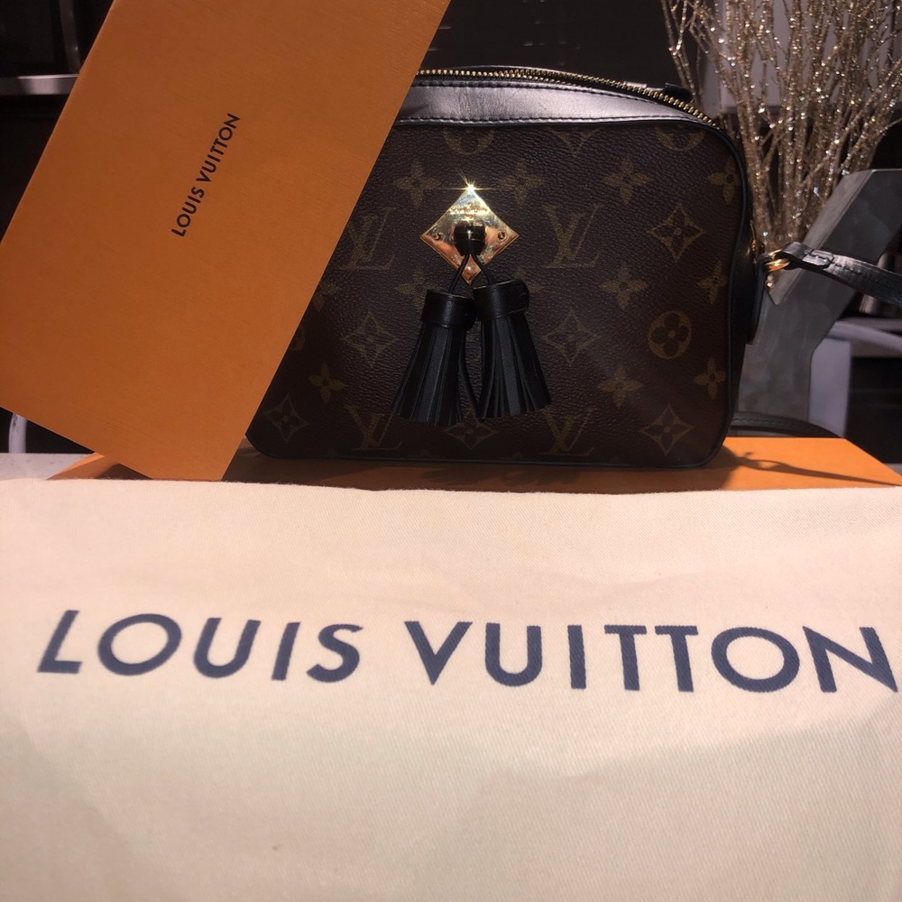 SOLD!!! Louis Vuitton Saintonge